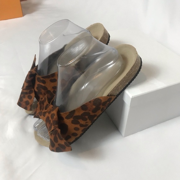 Slides - Picture 2 of 3